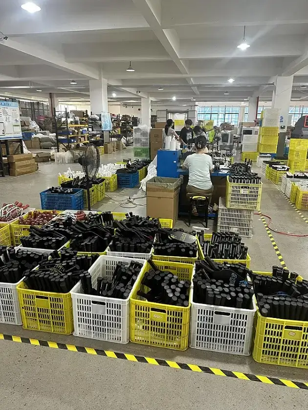 High-capacity titanium paddle factory showcasing professional metal shield pickleball paddles with titanium mesh surface technology